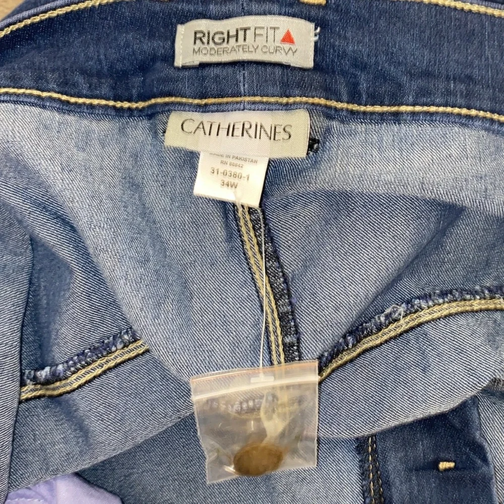 0923 Catherine’s Right Fit Moderately Curvy Jeans - Picture 5 of 5